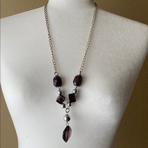 LONG NECKLACE TRANSLUSCENT BLACK